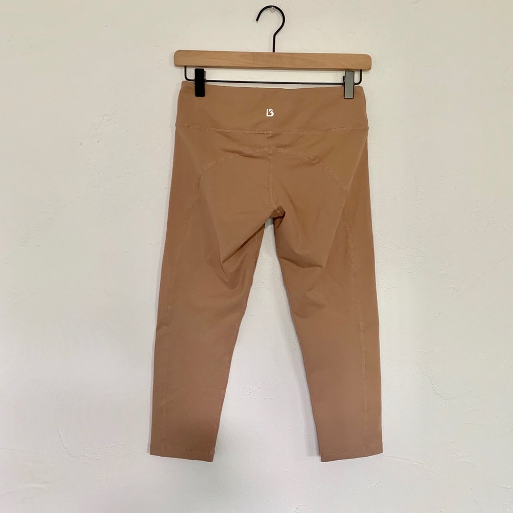 BuffBunny Nude Capri Mid Rise Leggings